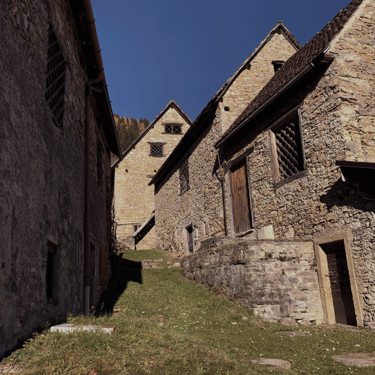 Tra gli stavoli di Orias