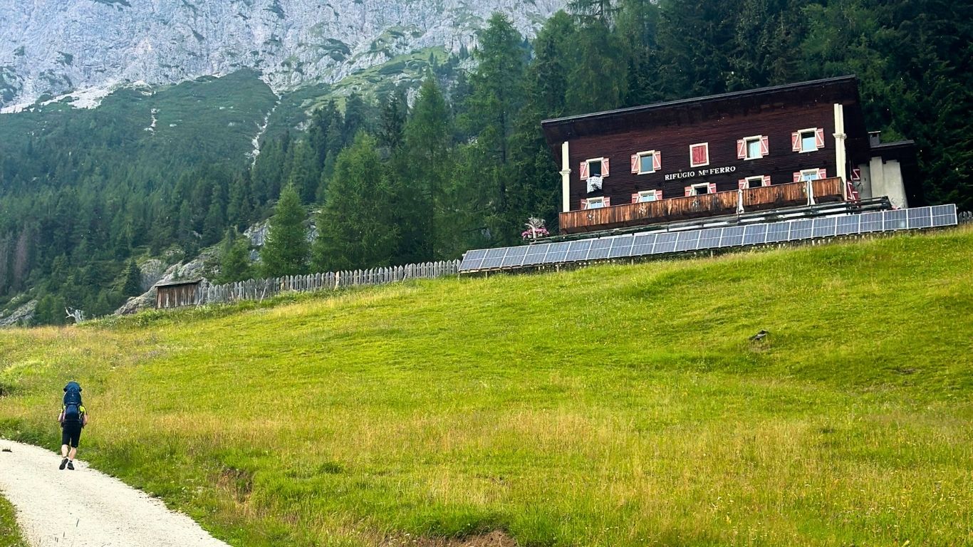 Rifugio Monte Ferro, la facile meta che si raggiunge direttamente dal centro di Sappada